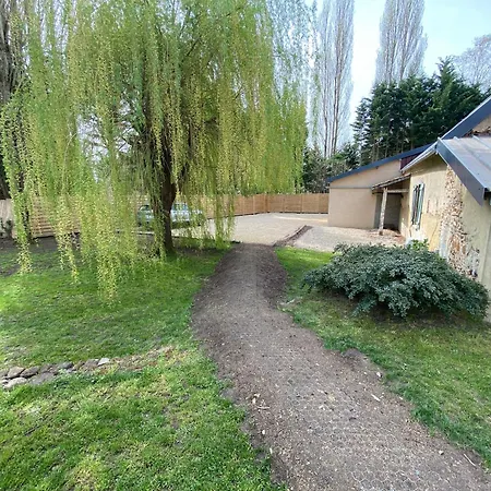Hébergement de vacances Maison Proche Du Circuit / Garage, Parking, Jardin