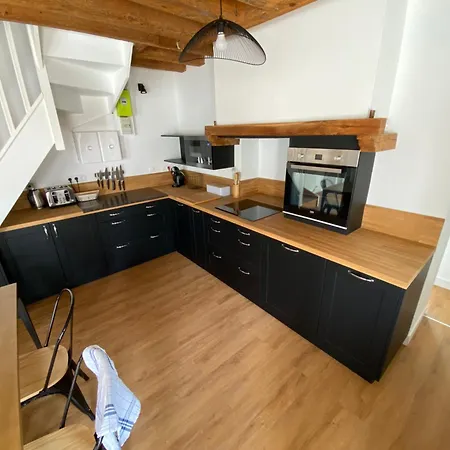 Maison Proche Du Circuit / Garage, Parking, Jardin *