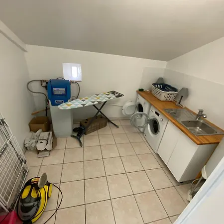 Holiday home Aux Premieres Loges - Gite De Charme Proche Du Circuit *